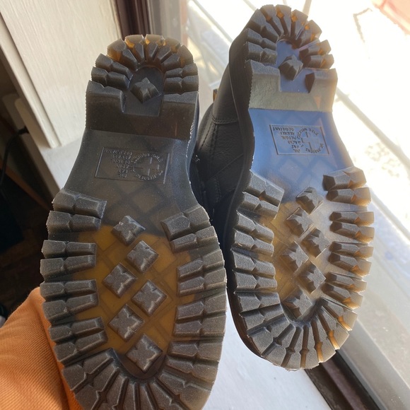 Toronto - Picture 4 of 6